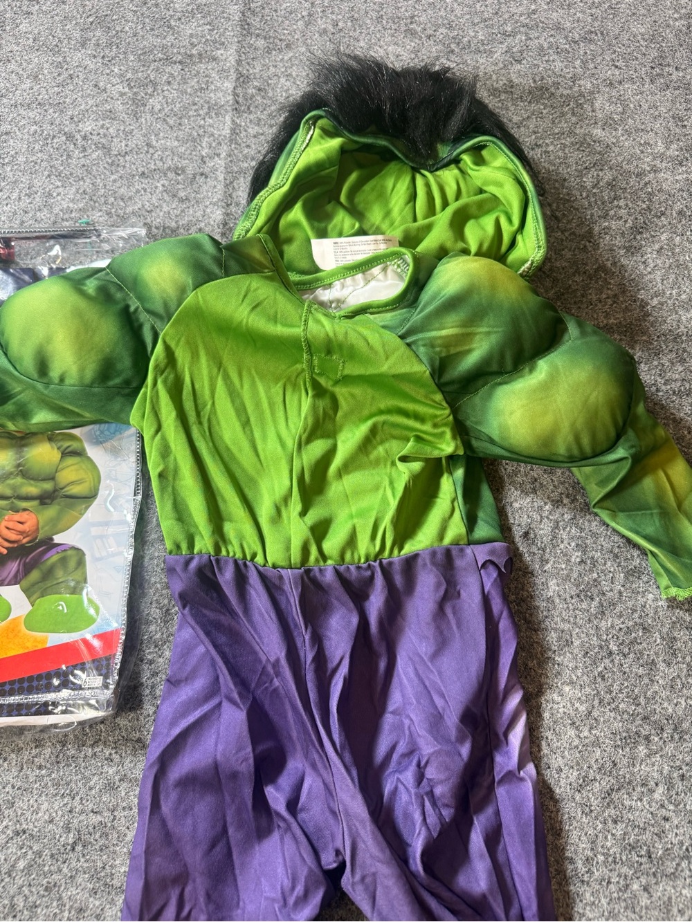 Marvel Hulk Infant Costume 6-12 Months Green Muscle Jumpsuit Halloween 2 Pc
EUC - Picture 7 of 8